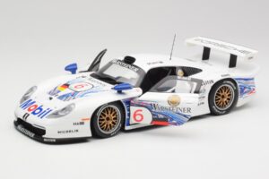 Porsche 911 GT1 #6 T. Boutsen / H-J. Stuck 1997 UT Models 1:18 39720 Metall - pilt 2/8