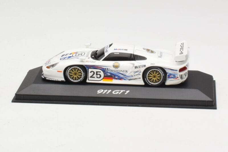 Porsche 911 GT1 #25 Warsteiner 24 Hours of Le Mans 1997 Minichamps 1:43 WAP02003197 Metall