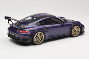 Porsche 911 GT2 RS 991.2 Ultraviolet GT Spirit 1:18 GT926 Vaik - pilt 2/6