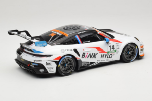 Porsche 911 GT3 Cup 992 #14 R. de Haan Oschersleben GP 2024 IXO 1:18 18RMC219 Metall - pilt 2/6