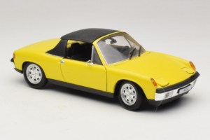 Porsche 914 Kollane Revell 1:18 8976 Metall - pilt 6/8