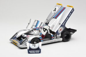 Porsche 917K Martini #4 V. Elford / G. Van Lennep 24 Hours of Daytona 1971 AUTOart 1:18 87182 Metall - pilt 2/8