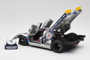 Porsche 917K Martini #4 V. Elford / G. Van Lennep 24 Hours of Daytona 1971 AUTOart 1:18 87182 Metall - pilt 5/8