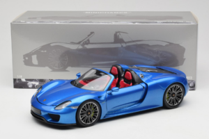 Porsche 918 Spyder Blue Metallic Minichamps 1:18 110062432 Metall - pilt 8/8