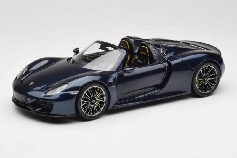 Porsche 918 Spyder Sinine Metallic Minichamps 1:18 113062434 Metall