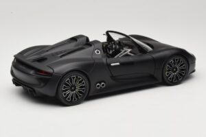 Porsche 918 Spyder Matte Black Minichamps 1:18 110060031 Metall - pilt 3/8