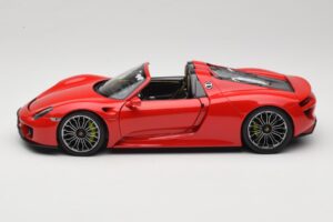 Porsche 918 Spyder Punane Minichamps 1:18 110062435 Metall - pilt 4/8
