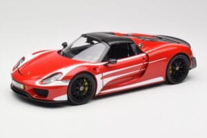 Porsche 918 Spyder Weissach Package Punane & Valged Triibud Minichamps 1:18 110062442 Metall - pilt 3/9