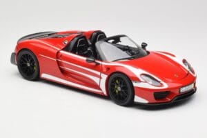 Porsche 918 Spyder Weissach Package Punane & Valged Triibud Minichamps 1:18 110062442 Metall - pilt 7/9