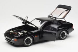 Porsche 924 Carrera GT Must AUTOart 1:18 78001 Metall - pilt 2/8