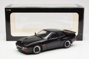 Porsche 924 Carrera GT Must AUTOart 1:18 78001 Metall - pilt 8/8