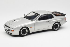 Porsche 924 Carrera GT Diamond Hõbedane AUTOart 1:18 78002 Metall