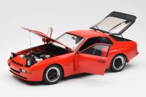 Porsche 924 Carrera GT Guards Punane AUTOart 1:18 78003 Metall - pilt 2/8
