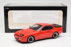 Porsche 924 Carrera GT Guards Punane AUTOart 1:18 78003 Metall - pilt 8/8