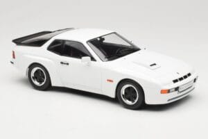 Porsche 924 Carrera GT Valge MCG 1:18 MCG18197 Metall - pilt 4/6