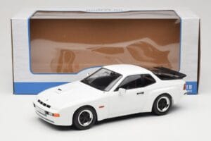 Porsche 924 Carrera GT Valge MCG 1:18 MCG18197 Metall - pilt 6/6