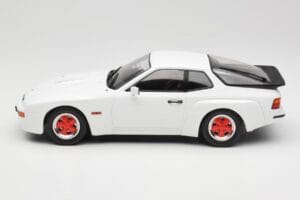 Porsche 924 Carrera GT Valge & Punased Veljed MCG 1:18 MCG18303 Metall - pilt 3/6