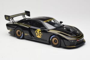 Porsche 935/19 Must Kuldsete Triipudega Minichamps 1:18 155067568 Metall - pilt 4/6
