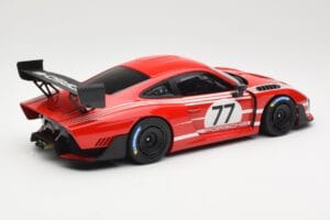Porsche 935/19 Punane Valgete Triipudega Minichamps 1:18 155067577 Metall - pilt 2/6