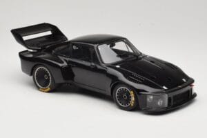 Porsche 935 Turbo Group 5 1976 Exoto 1:18 18101 Metall - pilt 6/8
