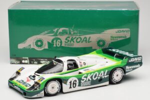 Porsche 956L #16 Skoal Bandit G. Edwards / D. Sears / M. Bleekemolen 24 Hours of Le Mans 1983 Minichamps 1:18 183836916 Metal - pilt 8/8