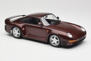 Porsche 959 Dark Red Metallic Minichamps 1:18 155066204 Metall - pilt 3/6