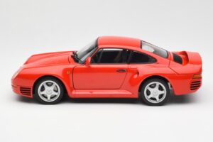 Porsche 959 Punane AUTOart 1:18 78082 Metall - pilt 4/8