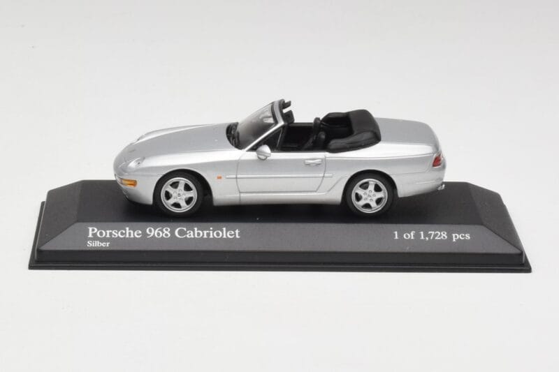 Porsche 968 Hõbe Minichamps 1:43 400062332 Metall