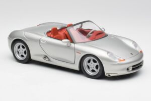 Porsche Boxster 986 Hõbedane Maisto 1:18 37800-M3 Metall - pilt 6/8