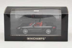 Porsche Boxster 986 S Must Minichamps 1:43 400062070 Metall - pilt 4/4