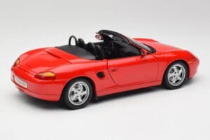 Porsche Boxster S 986 Guards Punane UT Models 1:18 27861-M1 Metall - pilt 3/8