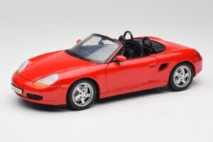 Porsche Boxster S 986 Guards Punane UT Models 1:18 27861-M1 Metall