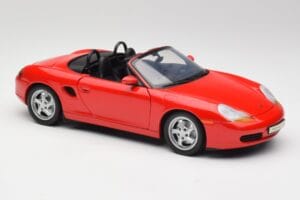 Porsche Boxster S 986 Guards Punane UT Models 1:18 27861-M1 Metall - pilt 6/8