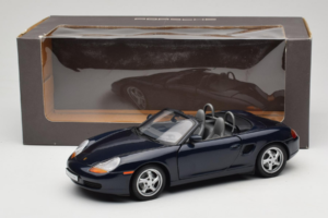 Porsche Boxster S 986 Night Blue UT Models 1:18 WAP021006 Metall - pilt 7/7