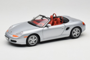 Porsche Boxster S 986 Hõbedane UT Models 1:18 WAP021007 Metall