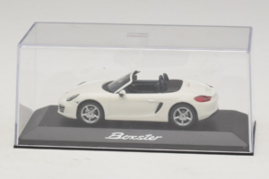 Porsche Boxster 981 Valge Minichamps 1:43 WAP0202000D Metall - pilt 4/5