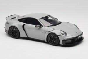 Porsche Brabus 900 Rocket R 992 Nardo Grey GT Spirit 1:18 GT930 Vaik - pilt 4/6