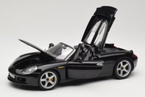 Porsche Carrera GT 980 Must Maisto 1:18 36622 Metall - pilt 2/8