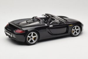 Porsche Carrera GT 980 Must Maisto 1:18 36622 Metall - pilt 3/8