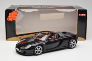 Porsche Carrera GT Must Maisto 1:18 36665 Metall - pilt 8/8