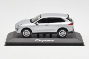 Porsche Cayenne 958 Hõbedane Minichamps 1:43 WAP0200020E Metall