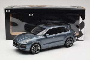 Porsche Cayenne 958 Turbo S Blue Metallic Minichamps 1:18 155066071 Metall - pilt 6/6