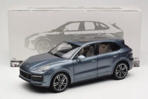 Porsche Cayenne 958 Turbo S Blue Metallic Minichamps 1:18 110066070 Metall - pilt 8/8