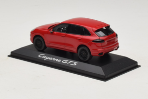 Porsche Cayenne 958 GTS Punane Minichamps 1:43 WAP0200070E Metall - pilt 3/5