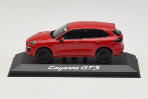 Porsche Cayenne 958 GTS Punane Minichamps 1:43 WAP0200070E Metall