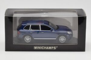 Porsche Cayenne S Sinine Minichamps 1:43 WAP02061217 Metall - pilt 4/4