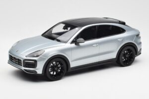 Porsche Cayenne E3 S Coupe Dolo Hõbe Norev 1:18 WAP0213220K Metall