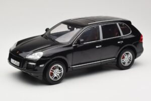 Porsche Cayenne Turbo 957 Must Norev 1:18 WAP02112317 Metall