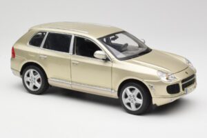 Porsche Cayenne Turbo 955 Beež Maisto 1:18 WAP02100113 Metall - pilt 6/8