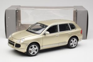 Porsche Cayenne Turbo 955 Beež Maisto 1:18 WAP02100113 Metall - pilt 8/8